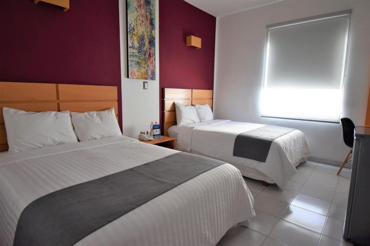 Hotel México Inn Express Salamanca Exterior foto